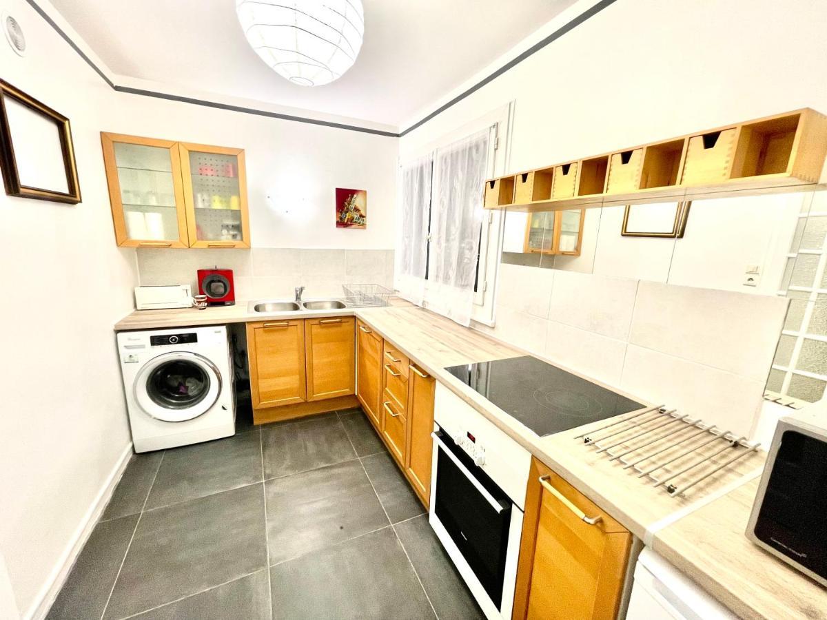 Chambre Privee En Colocation Dans Un Appartement Au Centre De Rillieux La Pape Buitenkant foto